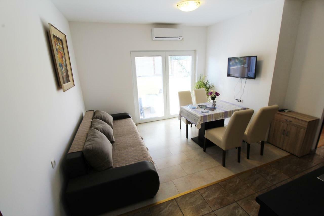 Guesthouse Sovlje Tribalj Buitenkant foto